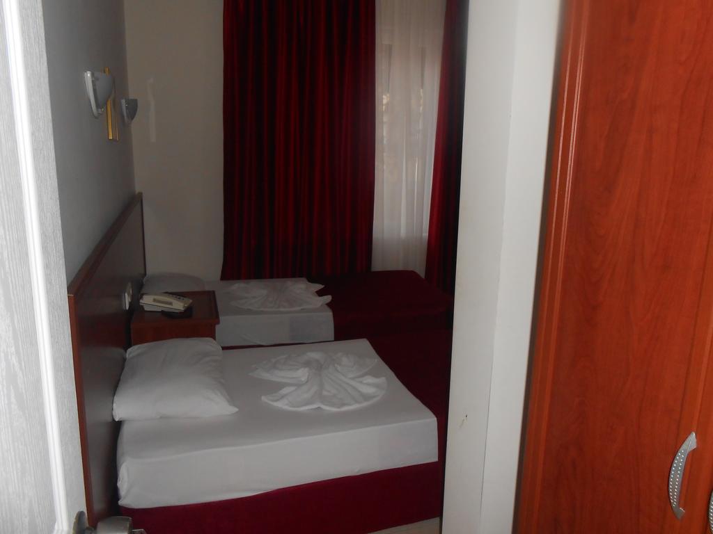 Alanya Demir Hotel Luaran gambar